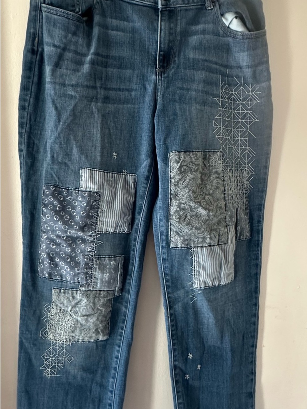 LOGO by Lori Goldstein Blue Patchwork Boyfriend Jeans